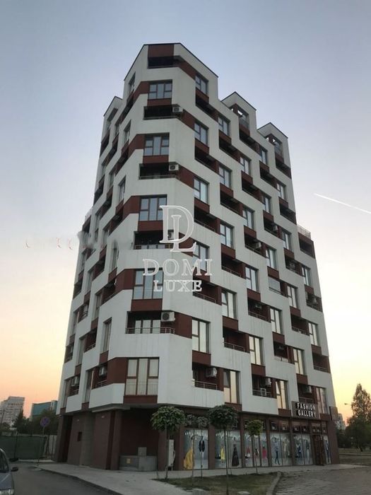 Продава се Тристаен апартамент в София, Люлин - център - 88 кв.м за 3160 €/кв.м - Снимка #11