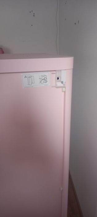 Dulap haine Ikea roz