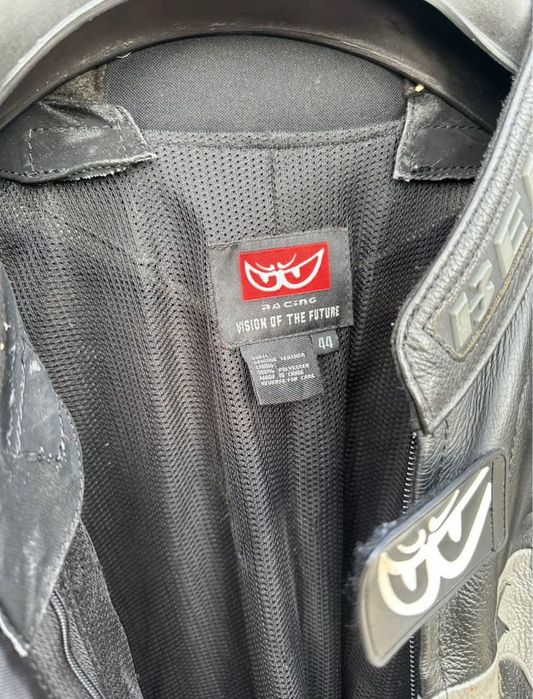 Екип Berik 1 част S/М размер