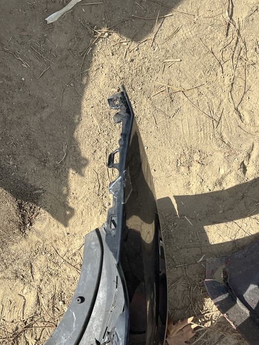 Audi A1 2011 предна броня дясна част и лява част S line