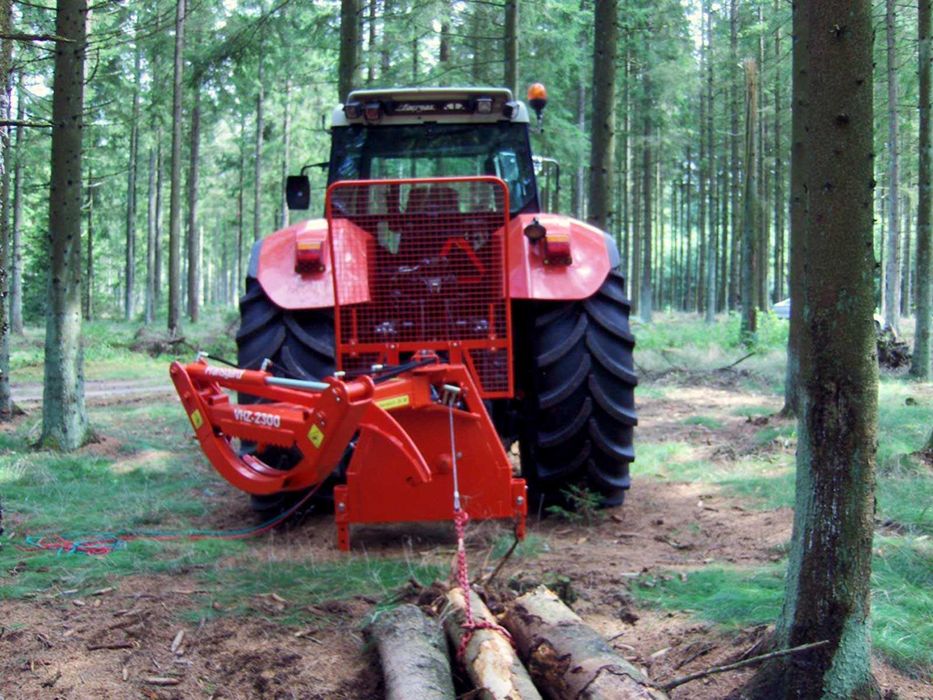 Graifer tractor VHZ-2300 cu troliu 3 tone