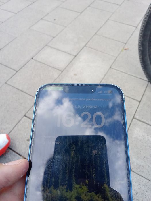 Apple iphone 13 base