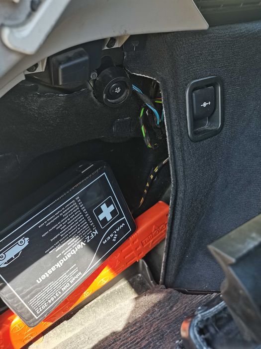 Vând sau schimb cu atv bmw 320d  e91