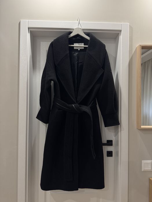 Черно Палто MarcellaModa