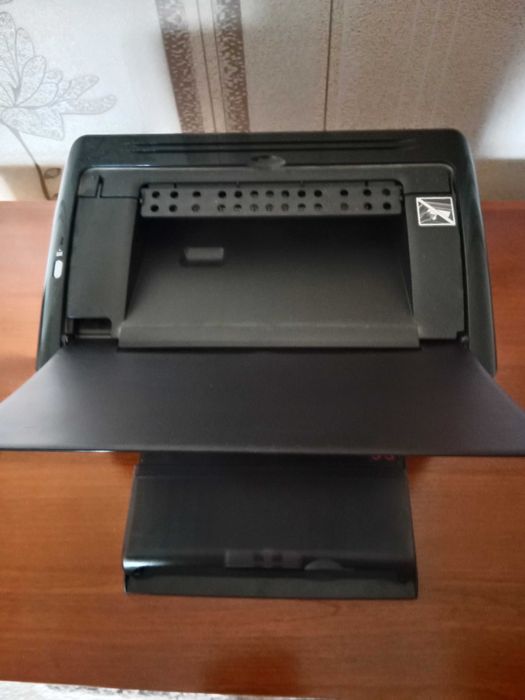Продам принтер Сanon LBP3010B в Отличном состоянии