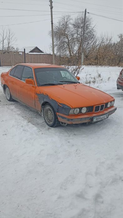 BMW 5 серии находится в сарыколе
