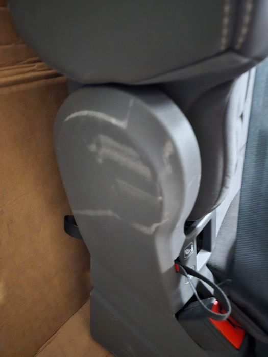 Volkswagen T7 Фолксваген транспортер седалка