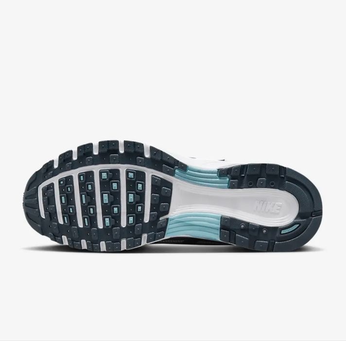 Оригинальные NIKE P-6000.