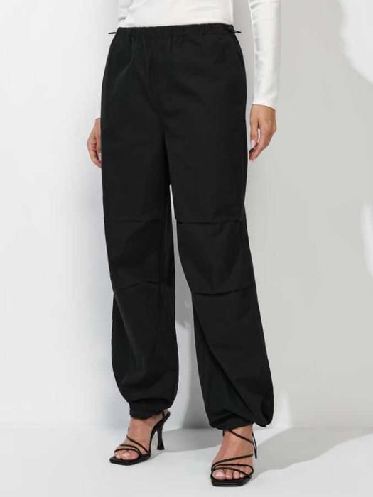 Pantaloni parachute, marimea XL