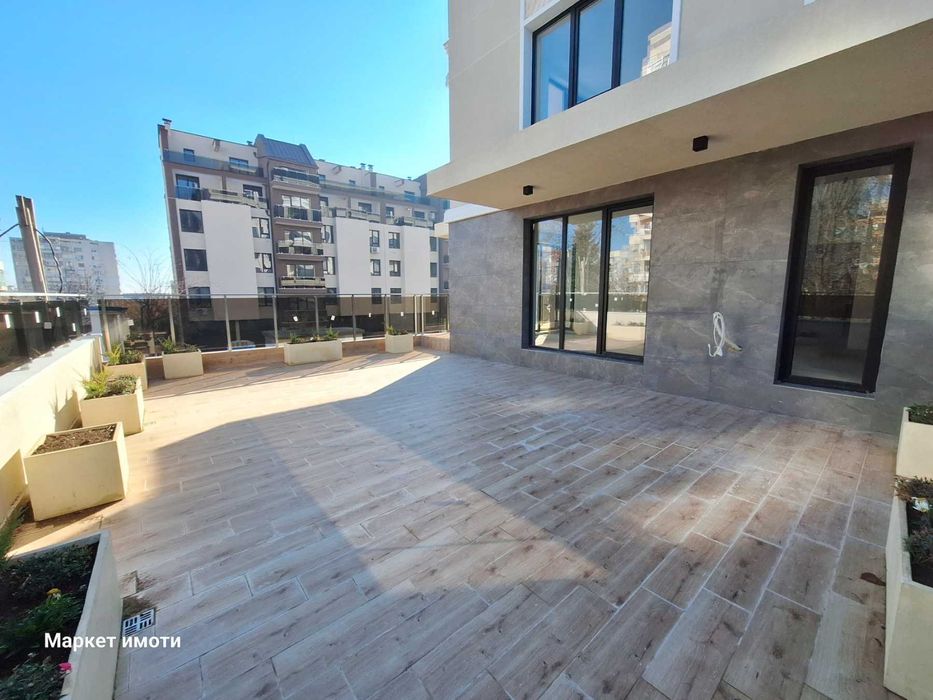 Продава се Тристаен апартамент в Стара Загора, Аязмото - 167 кв.м за 474 €/кв.м - Снимка #8