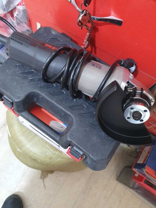 Продаю болгарку 125 мм