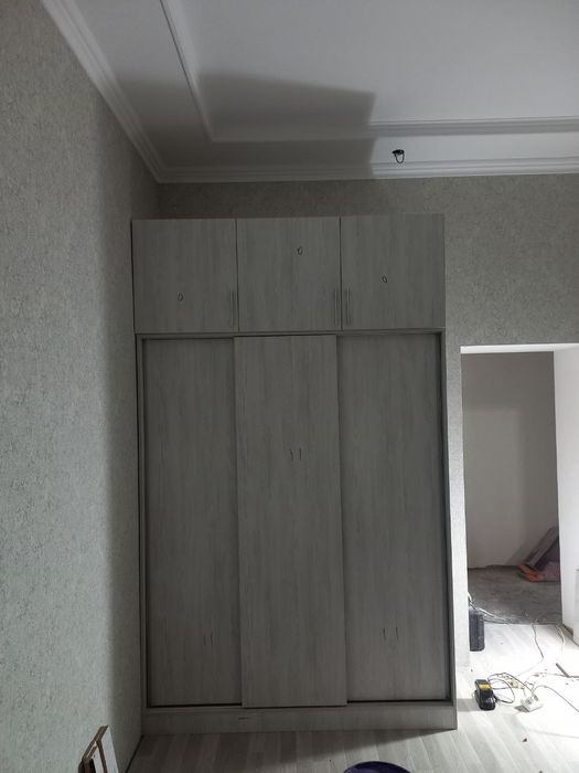 Шкафы и прихожая