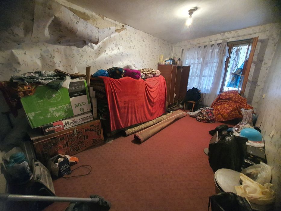 Ayrapotda Dacha sotiladi 8 xonali