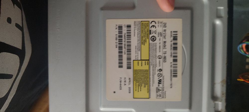 Vând piese de pc vechi