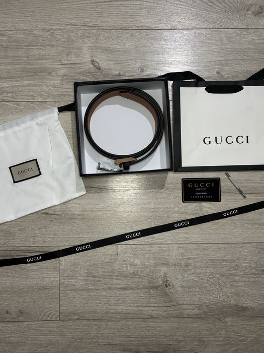 Curea Gucci 110 cm cu accesorii
