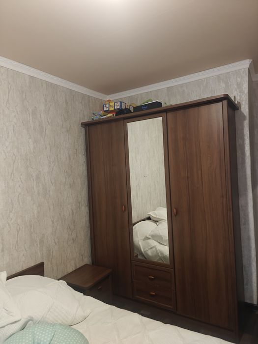 Продам спальный гарнитур и шкафы