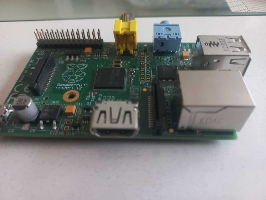 Raspberry p1 (c) 2011.12