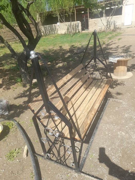 Заттар сатылады және обмен бар