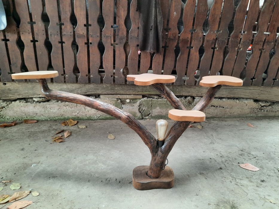 Suport de flori din lemn handmade