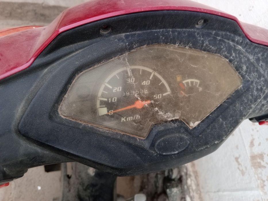 Мотоцикл Бензин 50 тезлик