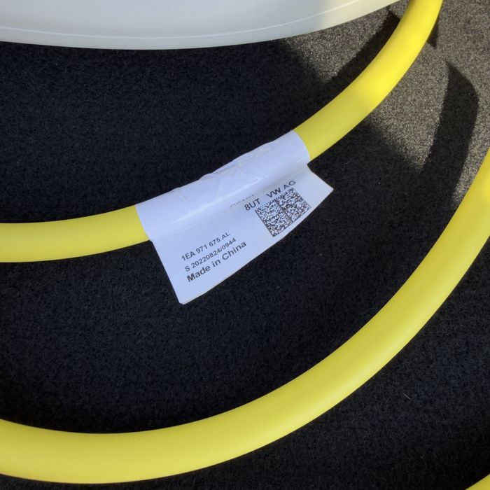 Cablu de încărcare original Volkswagen Group (VW AG) Mode 2 – IC-CPD, NOU