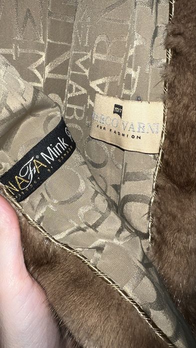 Продам норковую шубу
