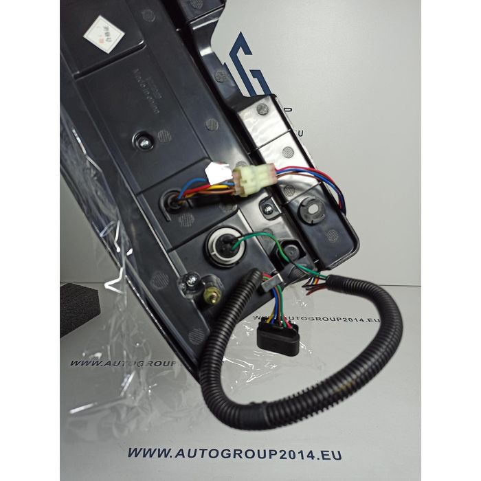 Десен стоп за cadillac escalade iv - 84211921