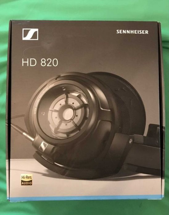 Sennheiser HD820