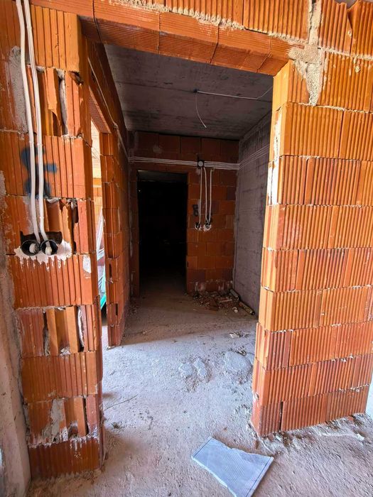 Акт 14 - Двустаен апартамент в кв. Остромила