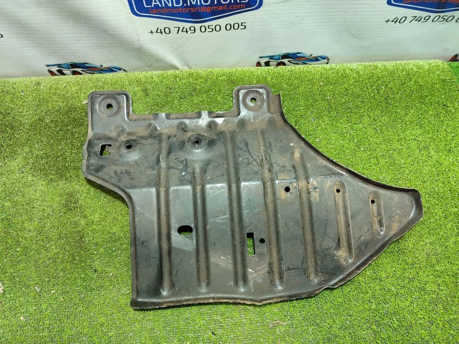 PANOU PROTECTIE INFERIOARA MOTOR DREAPTA HONDA CR-V 2.2 DIESEL 2015 Hatchback / 2012-2016