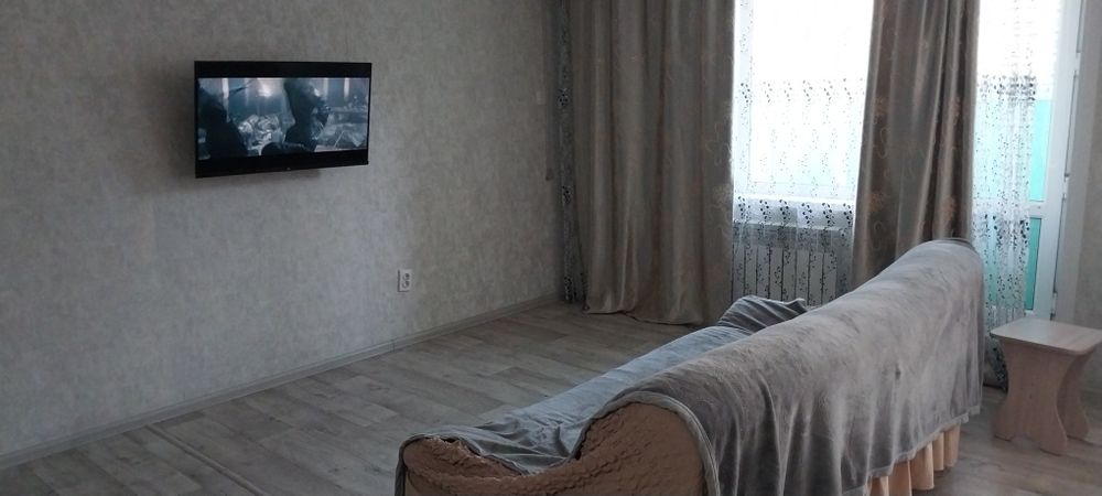 Сдам по суточно квартиру