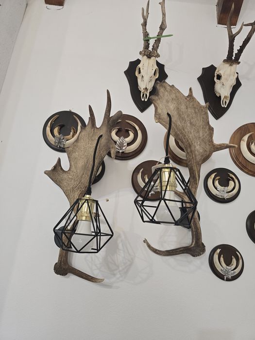 Candelabru aplica din coarne de cerb