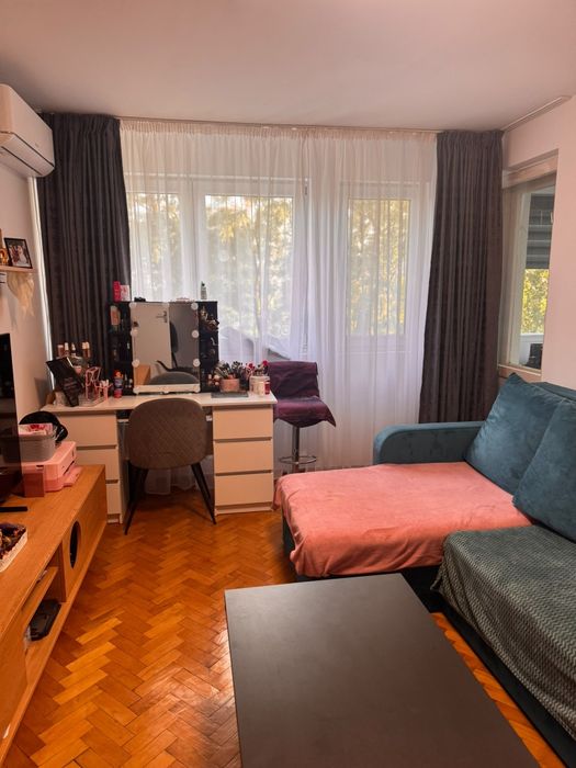 Apartament de vânzare