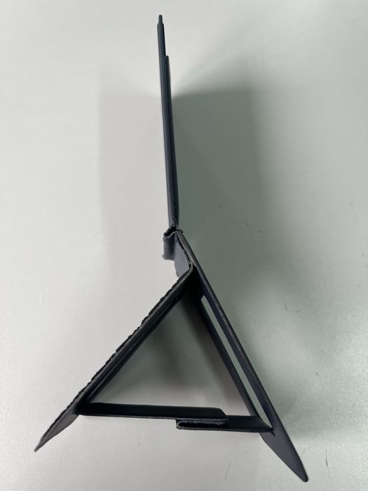 Поставка для телефона идиальная