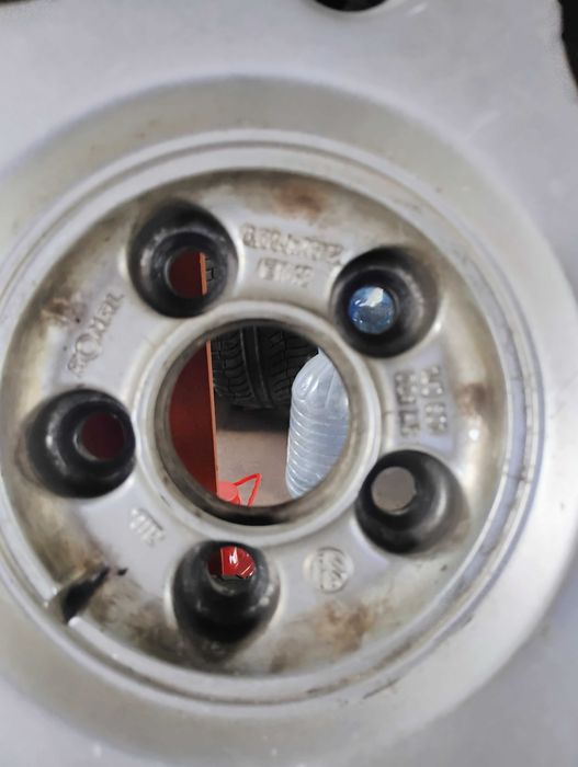 Летни    Гуми с джанти