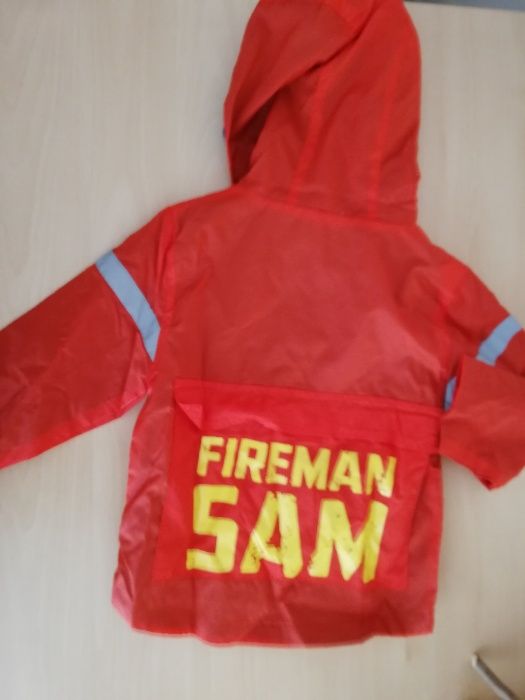 Ветроустойчиво яке за дете