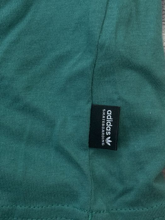 Adidas skateboarding M size суичър