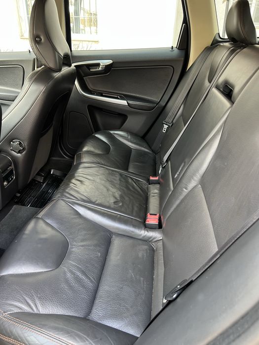 Volvo XC60  in stare foarte buna !