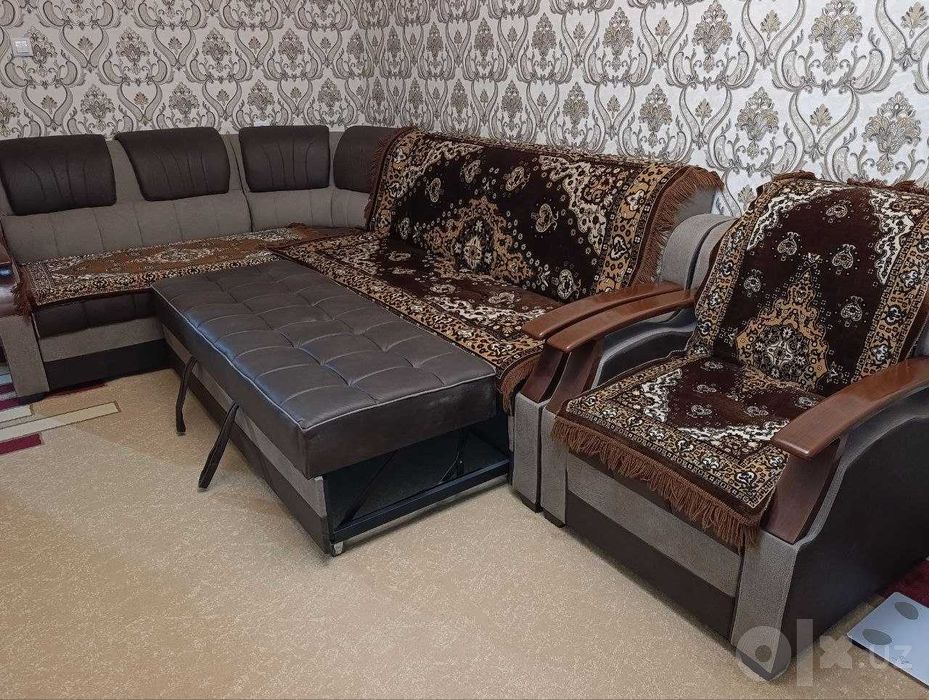 Угловой диван + кресло-кровать Pantera Мебель, отличное состояние