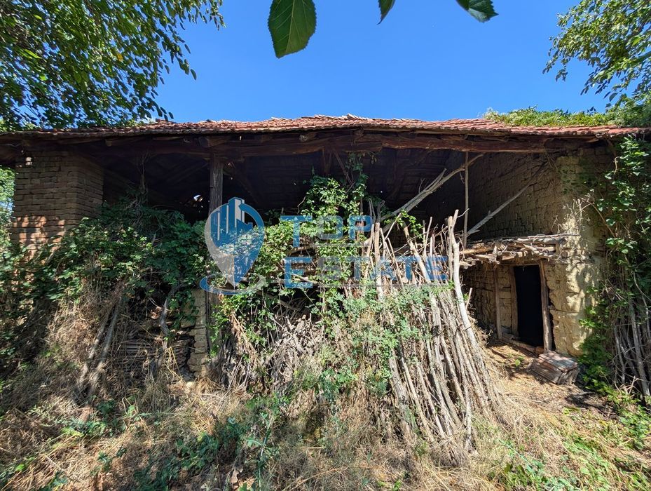 Продава се Парцел в с. Сломер, Област Велико Търново - 1400 кв.м за 3 €/кв.м - Снимка #1