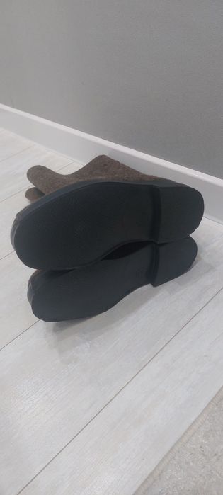 Етік сатылады. Байпақ. Войлочный чулок.