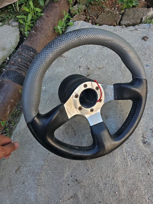 Руль спортивный бренд Victor немецкий