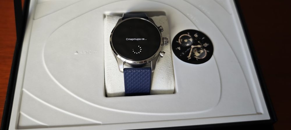 Продавам луксозен смартчасовник Montblanc summit 3, пълен комплект