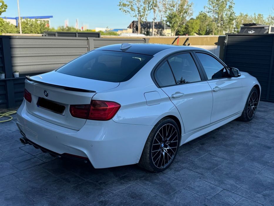 Vand bmw 320d f30 automat M-pachet