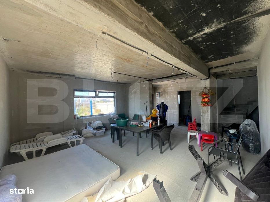 Casa la rosu, 233 mp, P+1, zona Valea Fetii