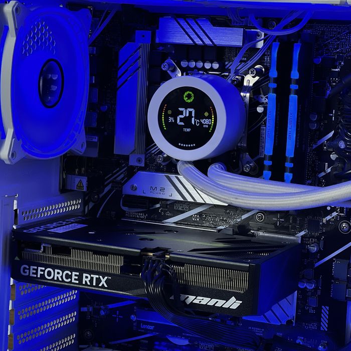 IZZER A7 modeli | i5-14th | 32/2TB | RTX 5060 | 100% kafolat |