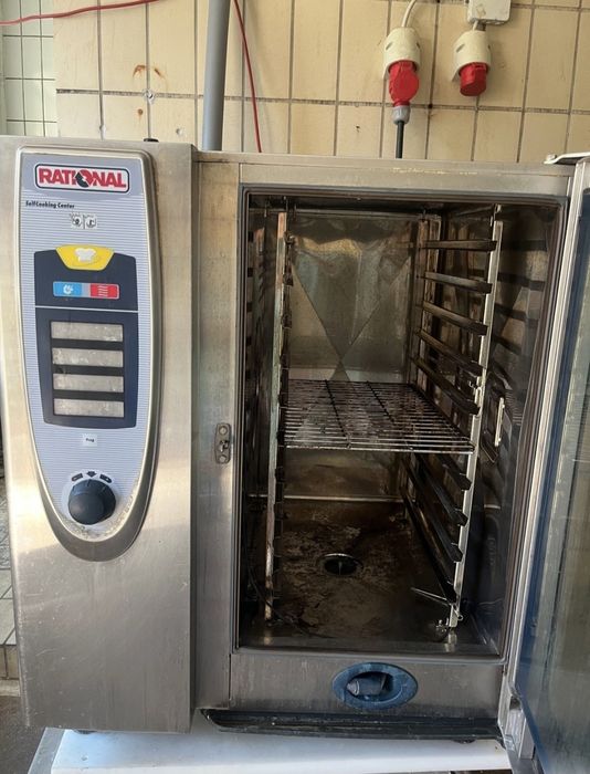 Cuptor Rational 10 tavi