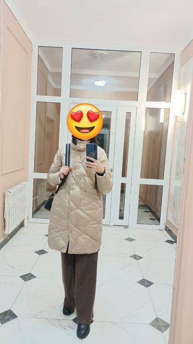 Продаю женскую куртку