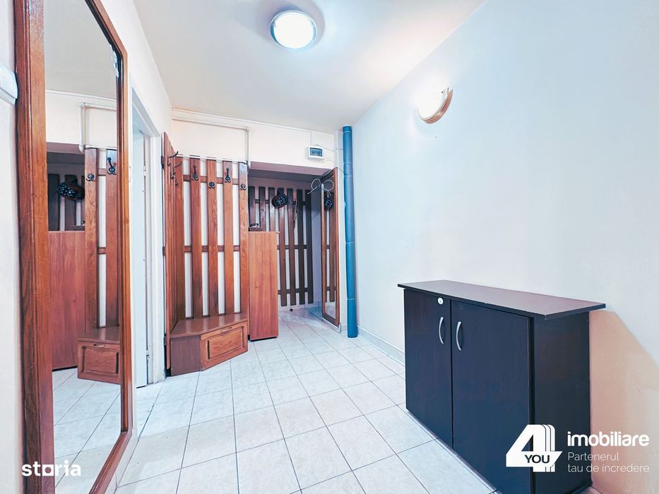 Apartament 2 camere Zona Boul Rosu , 70 mp, et. 1/4 cu termoteca