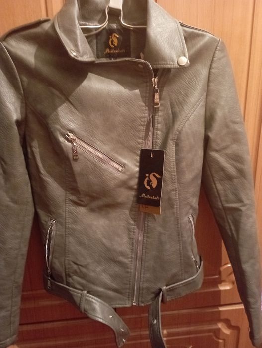 Продам куртку ЭКО кожа